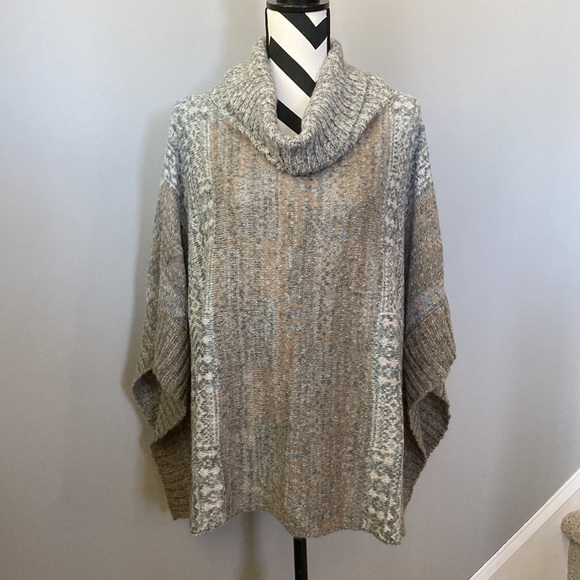 Splendid Snowfall Turtleneck Poncho in Warm Sand Multi - Picture 11 of 12